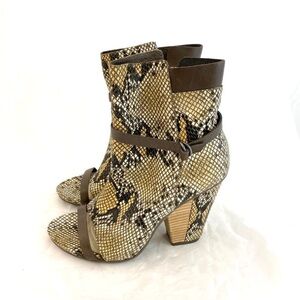 Tsubo Sevan Desert Snake Leather Open Toe Booties 9.5